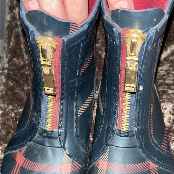 Tommy Hilfiger Blue  and Red Plaid Boots with Gold Zipper - Picture 5 of 8